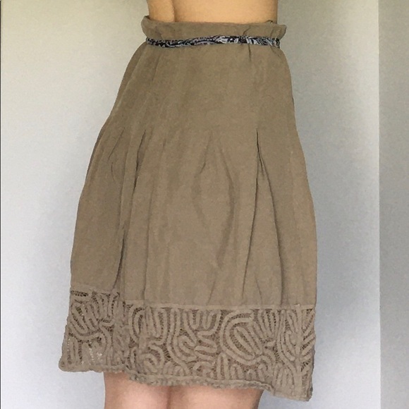 Moss Green Summer Skirt - Picture 4 of 7